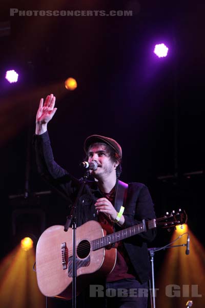 GAUVAIN SERS - 2017-05-04 - PARIS - Place de la Republique - 